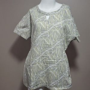 Gabby Brooke Scrub Top Large Yellow/Gray